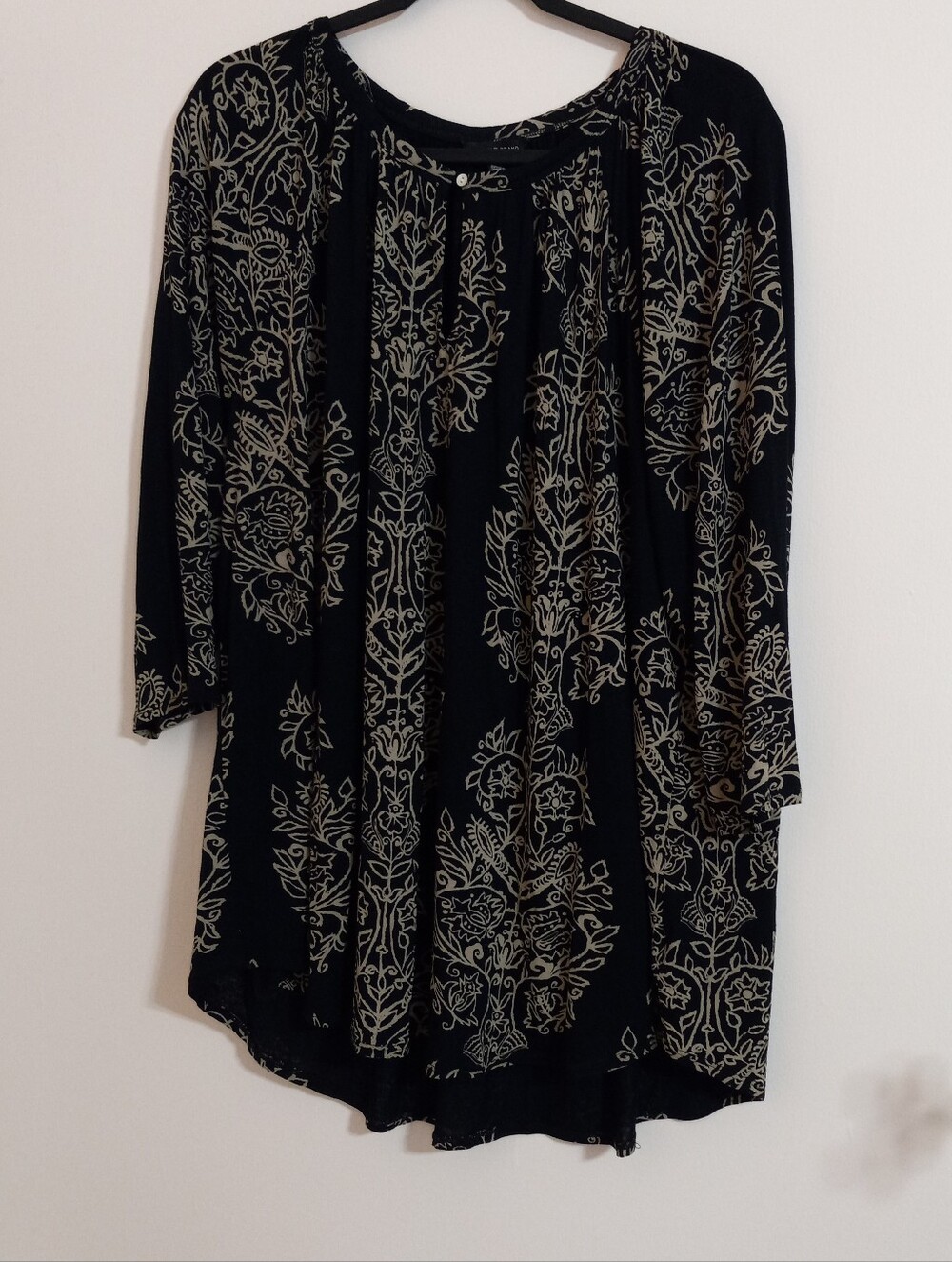 Lucky Brand 3X Black Top with Cream Floral Accents Tunic Lightweight 3/4 Sleeve